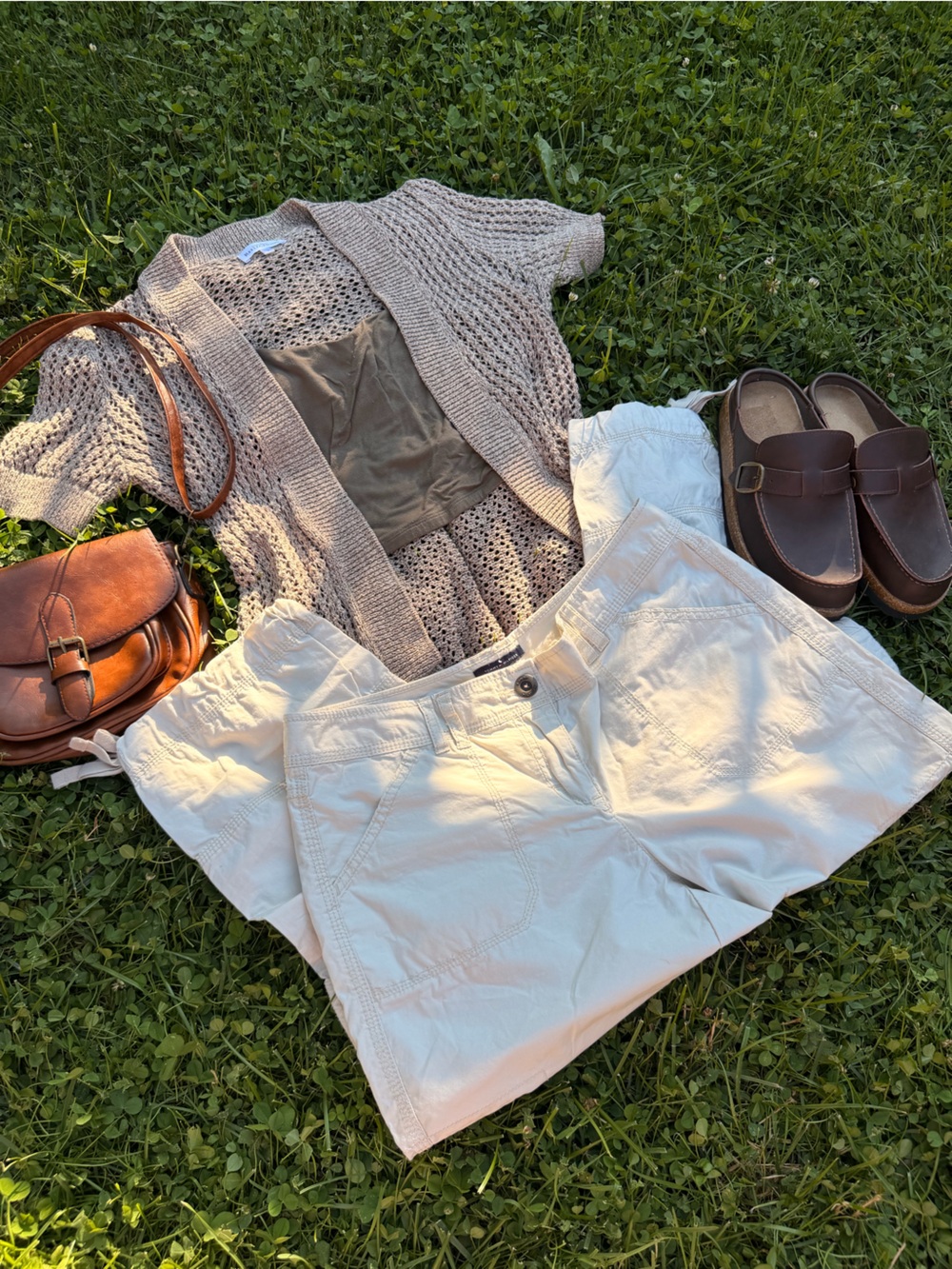 Tommy Hilfiger Cream/Tan Capri Cargo Pants